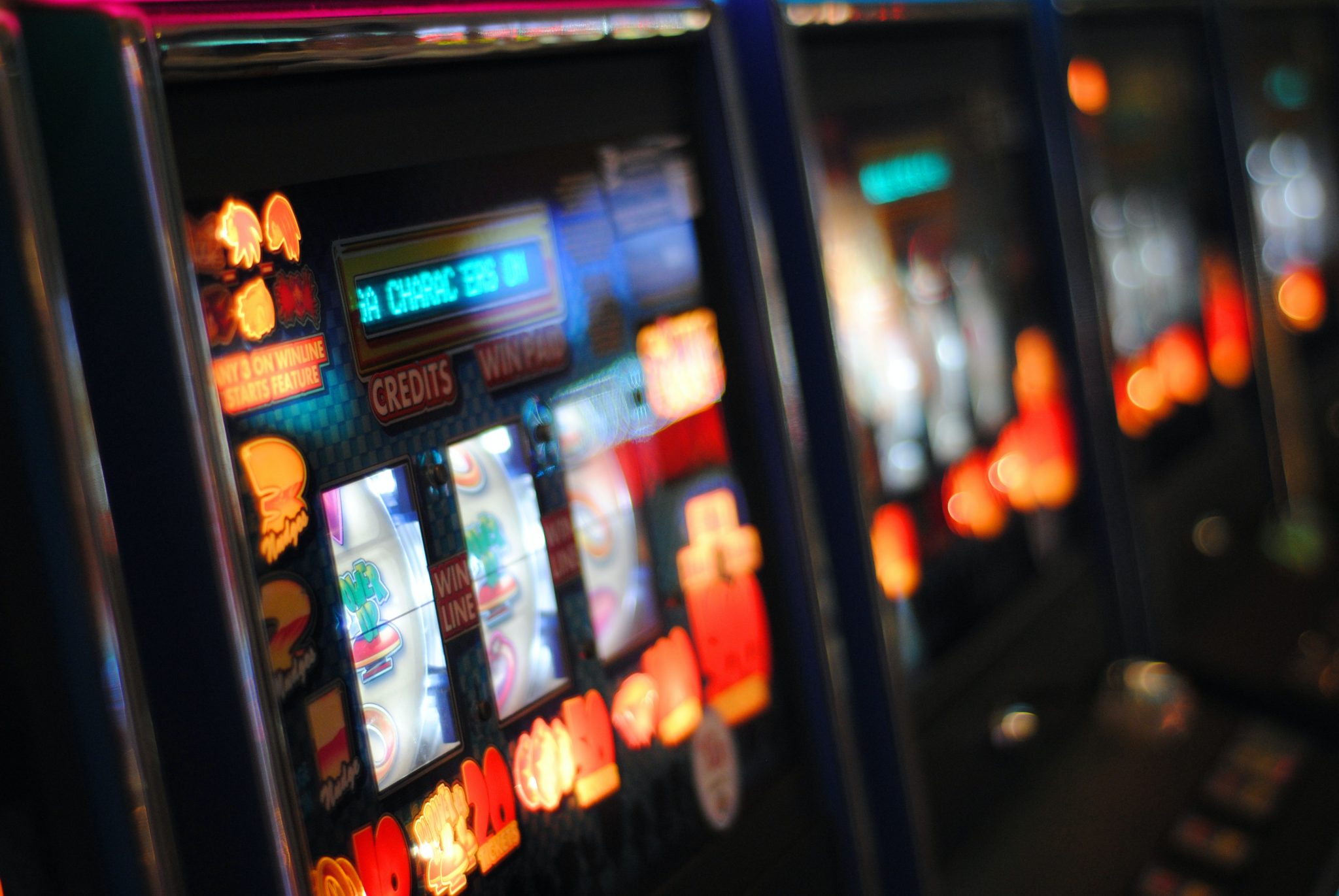 How to Tell If a Slot Machine is Ready to Pay - 9to5Casino