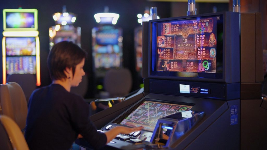 How to Hack Slot Machines with Your Phone 2024 successful techniques